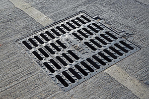 STRONG DRAINS FRP MANHOLE COVERS & GRATINGS